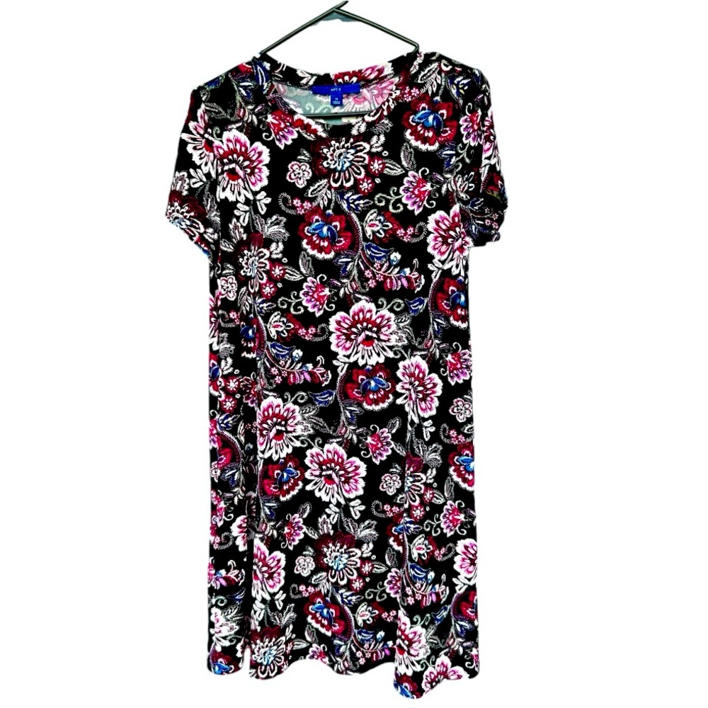 Apt 8 Black Floral Wrinkle Wrist Stretch Casual Slip
on Dress Size Medium